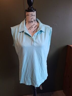 🌸Sleeveless Polo Top in Light Aqua